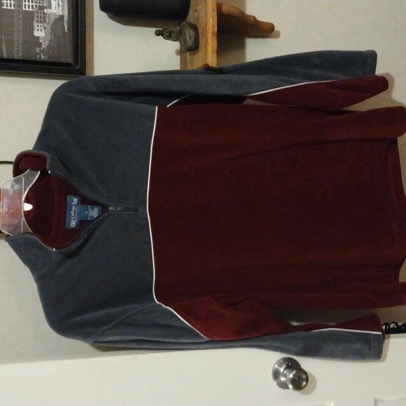 Vintage 90's Old College Inn Pull-Over - Picture 1 of 3